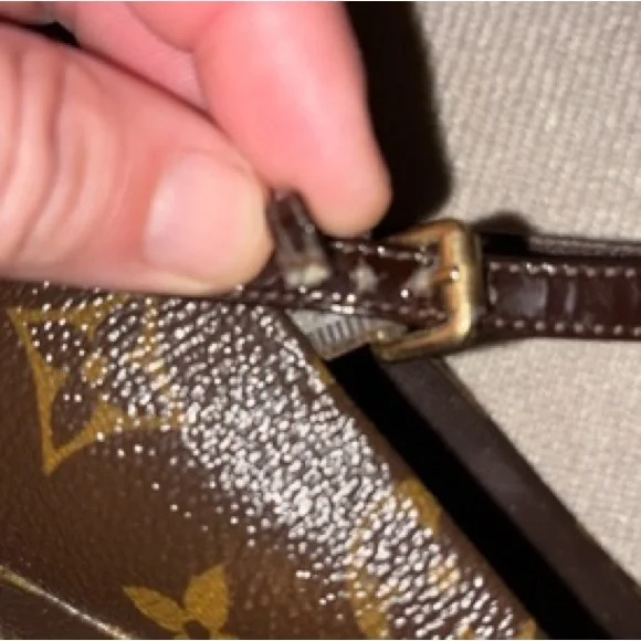 Guaranteed Authentic Louis Vuitton Brown Monogram Women's Heels size 37 - Picture 9 of 9